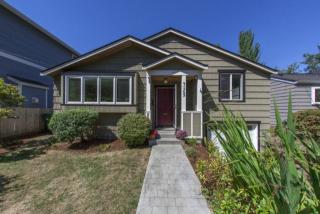 4169 42nd Ave, Seattle, WA 98116-4201