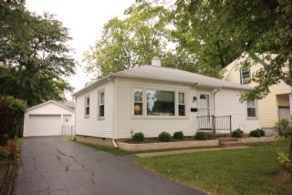 905 Richwoods Blvd, Peoria IL  61603-1308 exterior