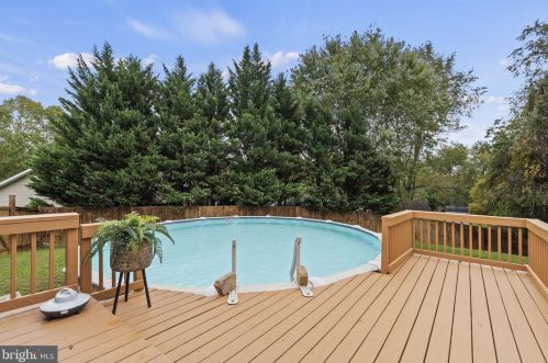 386 Palomino Pl, Charles Town WV  25414-4501 exterior