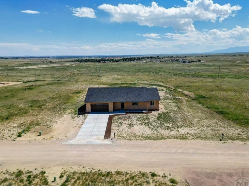 1518 Ithaca Dr, Pueblo CO  81007-2348 exterior