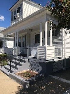 43 Clematis St, Providence, RI 02908-4109