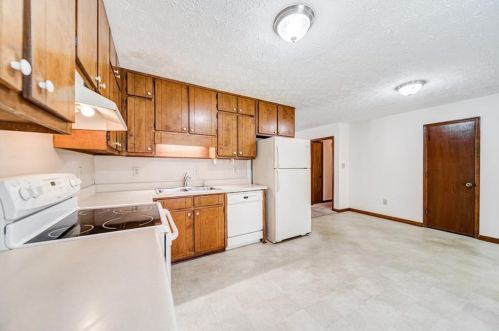 226 Ashland Dr, Stockbridge GA  30281-1768 exterior