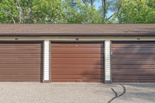 7332 72nd Ln, Minneapolis MN  55428-1643 exterior