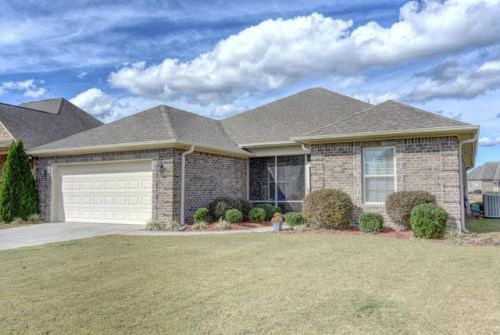 765 Castle Bay Dr, Hampstead NC  28443-2195 exterior