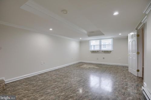 2860 Southwick Dr, Lancaster PA  17601-3549 exterior