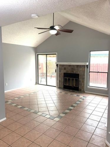 12307 Emery Oaks Rd, Austin TX  78758-2454 exterior