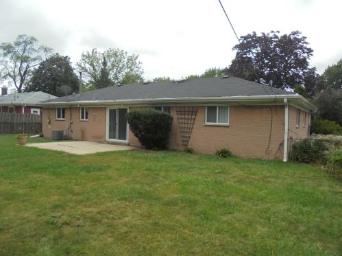 9433 Margail Ave, Des Plaines IL  60016-3810 exterior