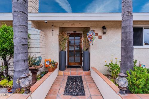 851 Harbor Blvd, Oxnard, CA 93035-1129