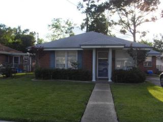 2109 Illinois Ave, Kenner LA  70062-5512 exterior
