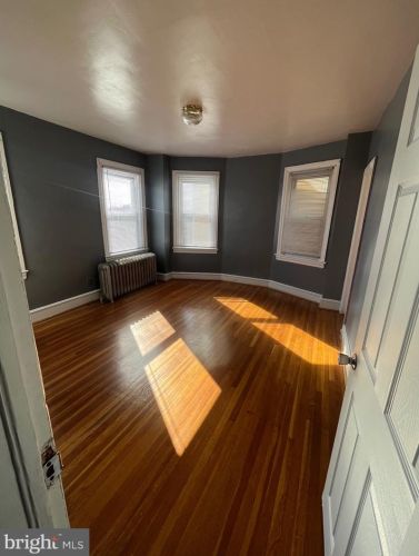 5446 Diamond St, Philadelphia PA  19131-3111 exterior