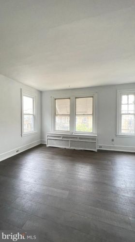 5626 12 St, Philadelphia PA 19141-4102 exterior