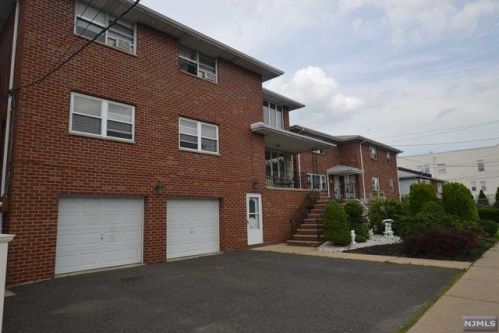 263 Day Ave, Fairview, NJ 07022-1709