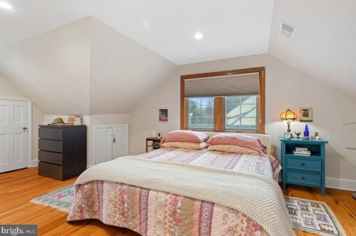 29 Cedar Ln, Princeton NJ  08540-5308 exterior