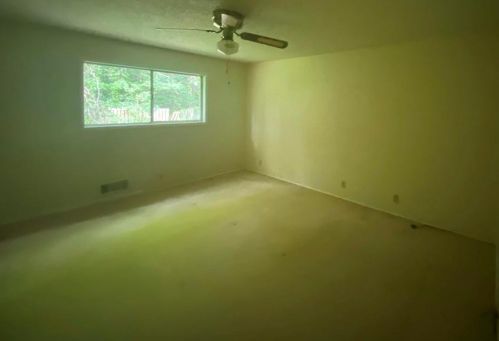 2563 Lake Capri Dr, Conyers GA  30012-2932 exterior
