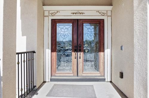 14012 Quailridge Dr, Riverside CA  92503-7201 exterior