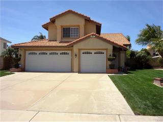 7474 Mountain Laurel Dr, Highland, CA 92346-3859