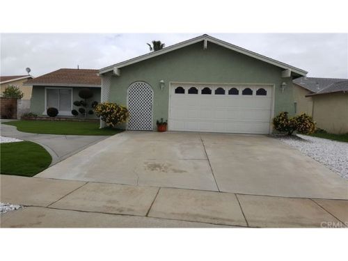 1251 Terrace Rd, Rialto, CA 92376-3725