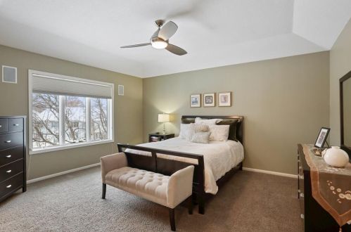 1704 Brant Cir, Saint Paul MN  55122-2290 exterior