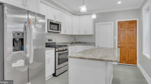 1717 4 St, Philadelphia PA 19148-1801 exterior