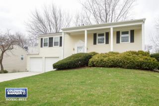 318 Wickham Dr, Schaumburg, IL 60194-4158