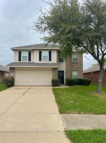 18114 Sorrell Oaks Ln, Richmond TX  77407-2496 exterior