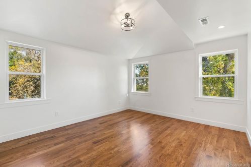462 Pennsylvania St, Denver CO  80203-3614 exterior