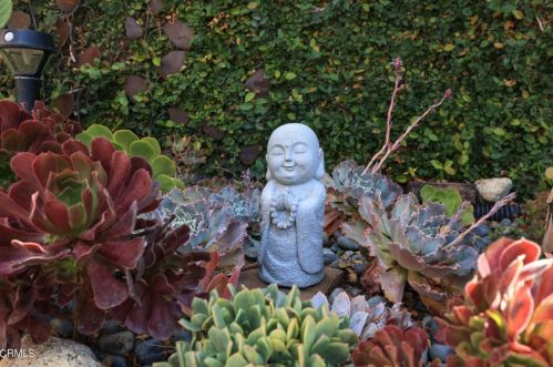 2358 Caracas St, Glendale CA  91214-3003 exterior