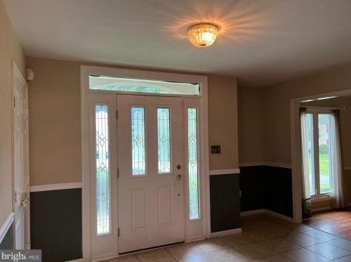 2908 Greencastle Rd, Burtonsville, MD 20866-1842