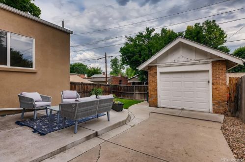 958 Madison St, Denver CO  80206-4052 exterior