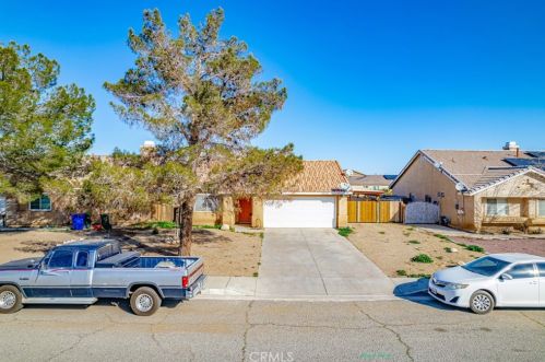 11824 Dana Dr, El Mirage, CA 92301-4521
