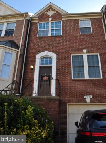 2505 Polly Jefferson Way, Herndon, VA 20171-4341