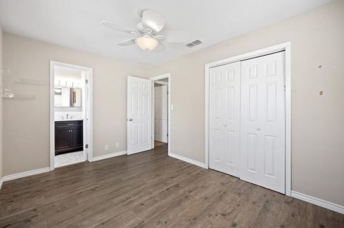 5707 Cedardale Dr, Austin TX  78745-4023 exterior