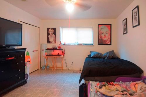 4415 Dovemeadow Dr, Austin TX  78744-4345 exterior
