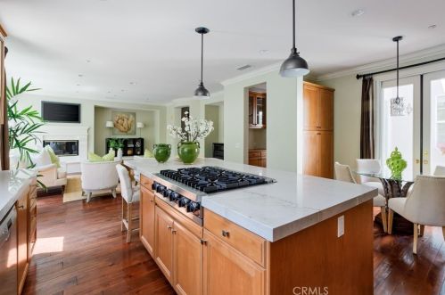 61 New Dawn, Irvine CA  92620-1977 exterior