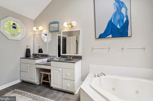 410 Old County Rd, Severna Park MD 21146-4655 exterior