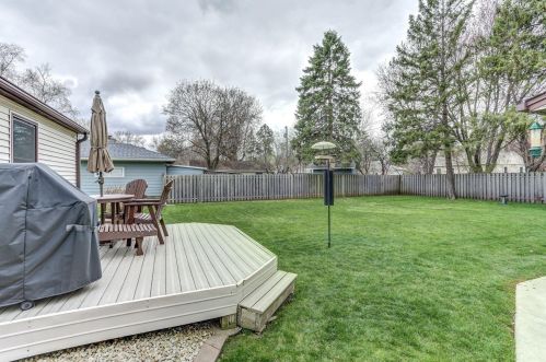 2233 Fernwood St, Saint Paul MN  55113-4311 exterior