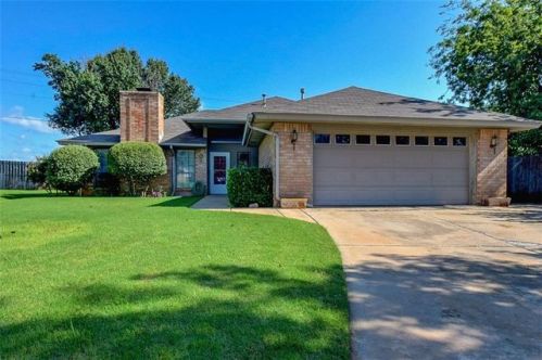 1725 Oriole Ct, Norman, OK 73071-6129
