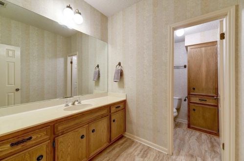 1517 Ben Crenshaw Way, Austin TX  78746-6163 exterior