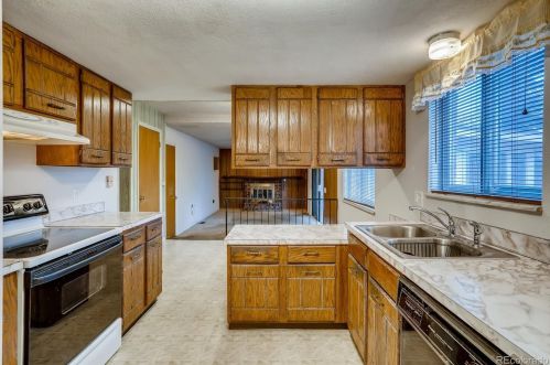 10127 Arizona Pl, Denver CO  80232-5033 exterior