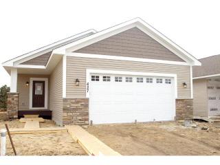 609 Tiffany Ln, Minnetrista, MN 55387