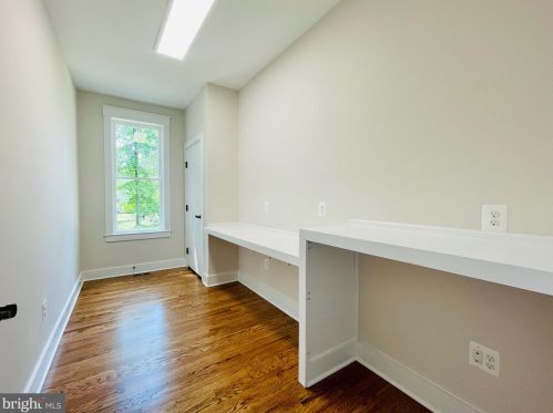 113 Spot Clb Rd, Arnold MD 21012-1002 exterior