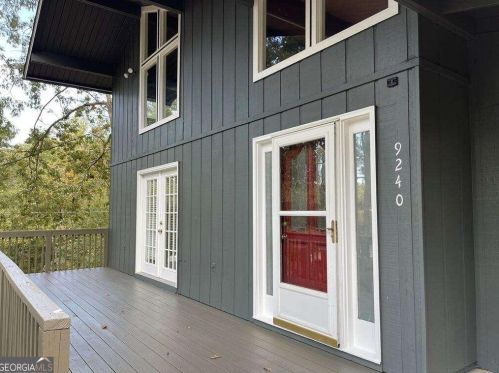 9240 Nova Dr, Gainesville, GA 30506-3984