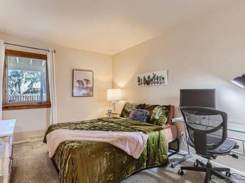 2731 Oakland Cir, Denver CO  80014-3136 exterior