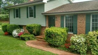 52 Princeton Ln, Fishersville, VA 22939-2040