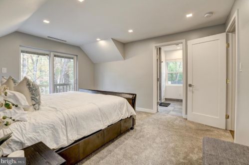 15009 Snowden Dr, Silver Spring MD 20905-5663 exterior