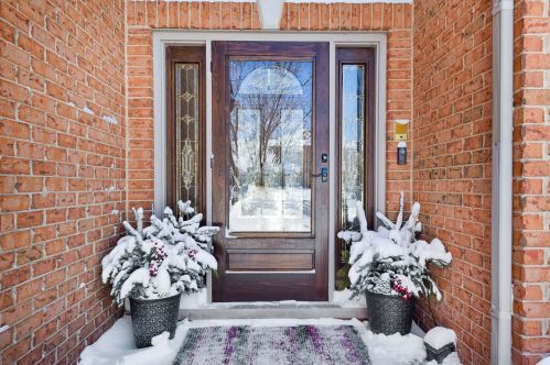 12518 Larkspur Ln, Plainfield, IL 60585-5545