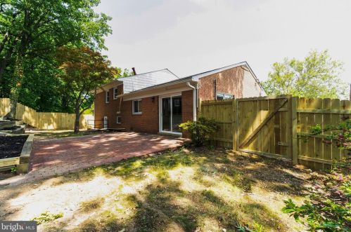 10208 Green Forest Dr, Silver Spring MD 20903-1535 exterior