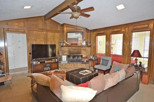 2106 Glen Forest Ln, Plano TX  75023-7718 exterior