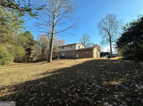 3811 Abby Ct, Atlanta GA  30329 exterior