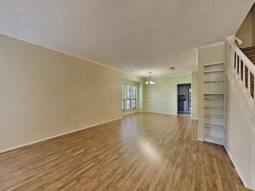 2320 Kenley St, Fort Worth TX  76107-4954 exterior